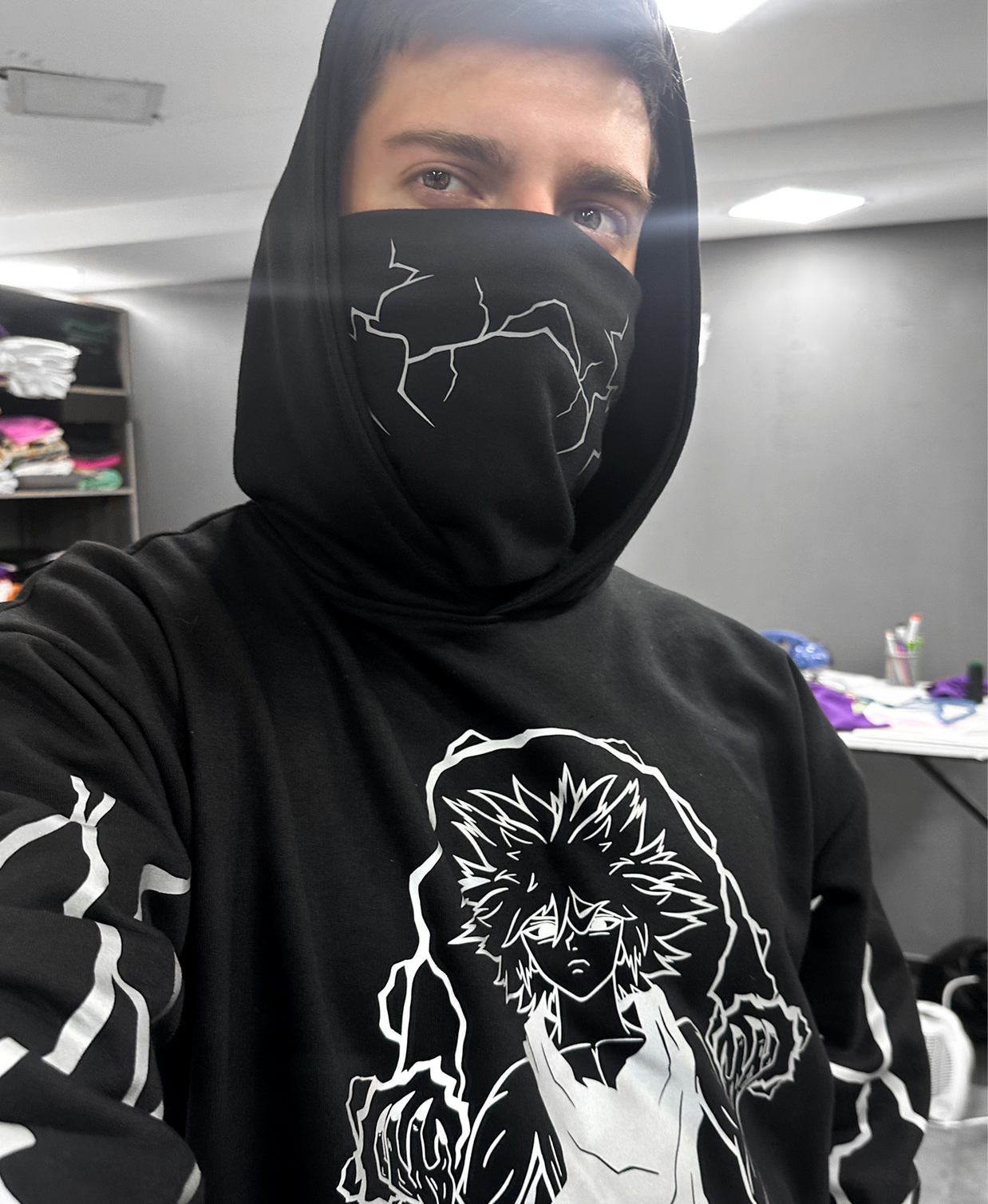 Hoodie/ Canguro Negro Killua Reflectante H x H