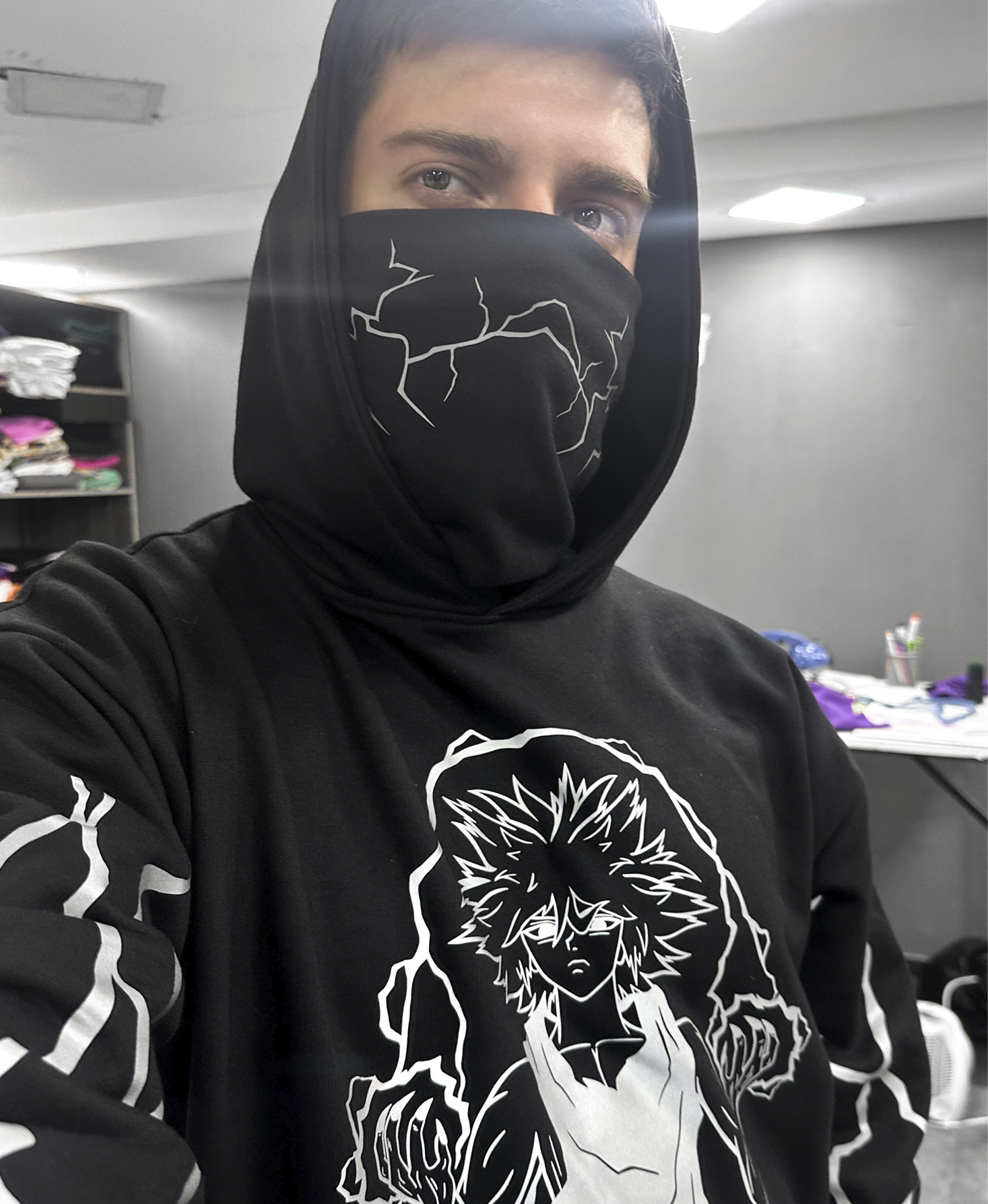 Hoodie/ Canguro Negro Killua Reflectante H x H